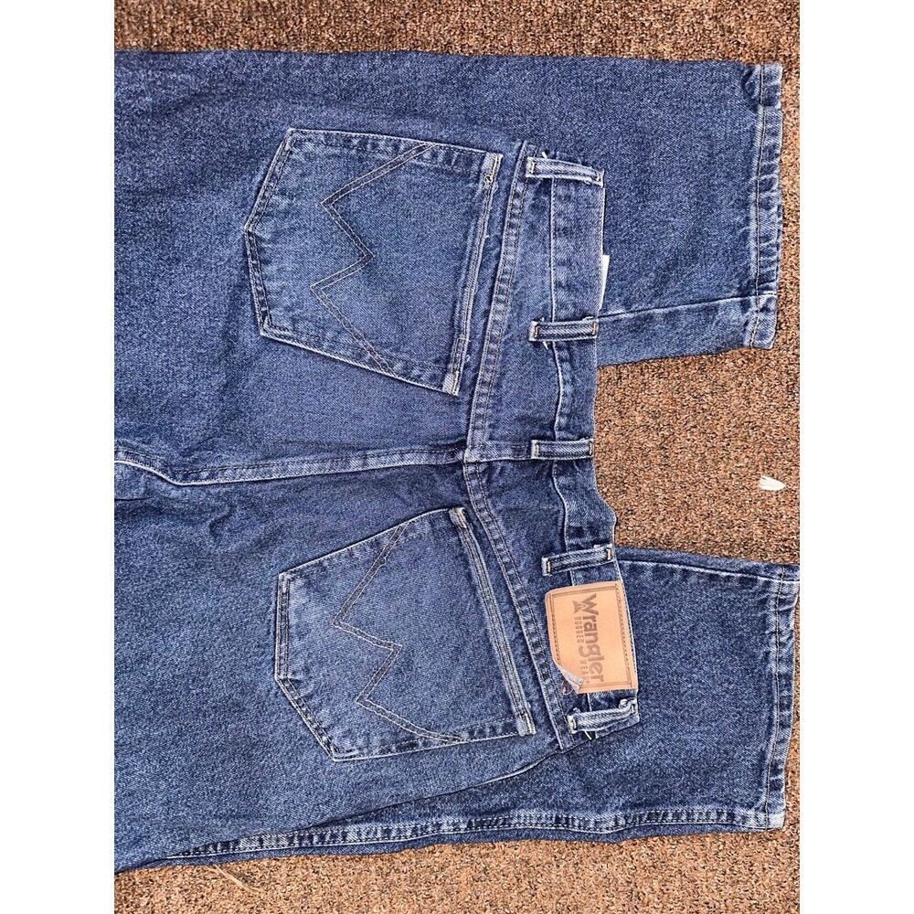Jeans - Picture 3 of 4